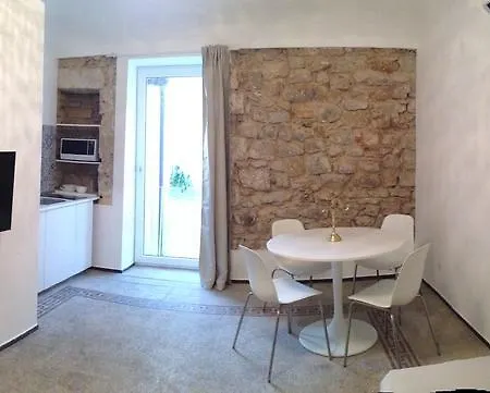 Oro Nero Apartment